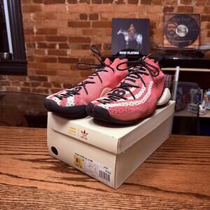 Adidas Crazy BYW LVL X Pharrell Hu Sneakers